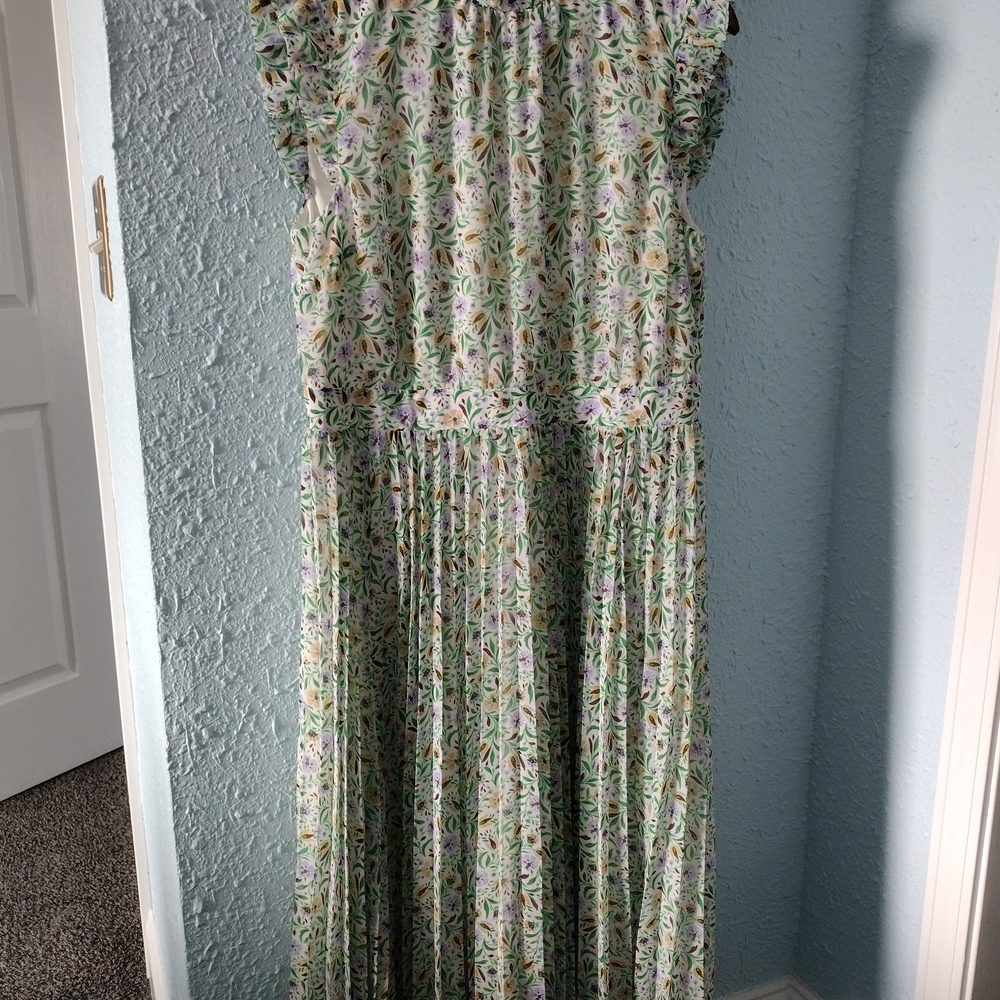 Ann Taylor Green Floral Dress